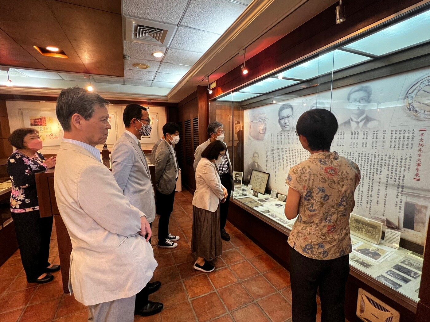 1120320 明治大學參訪辛文炳紀念室 (15).jpg
